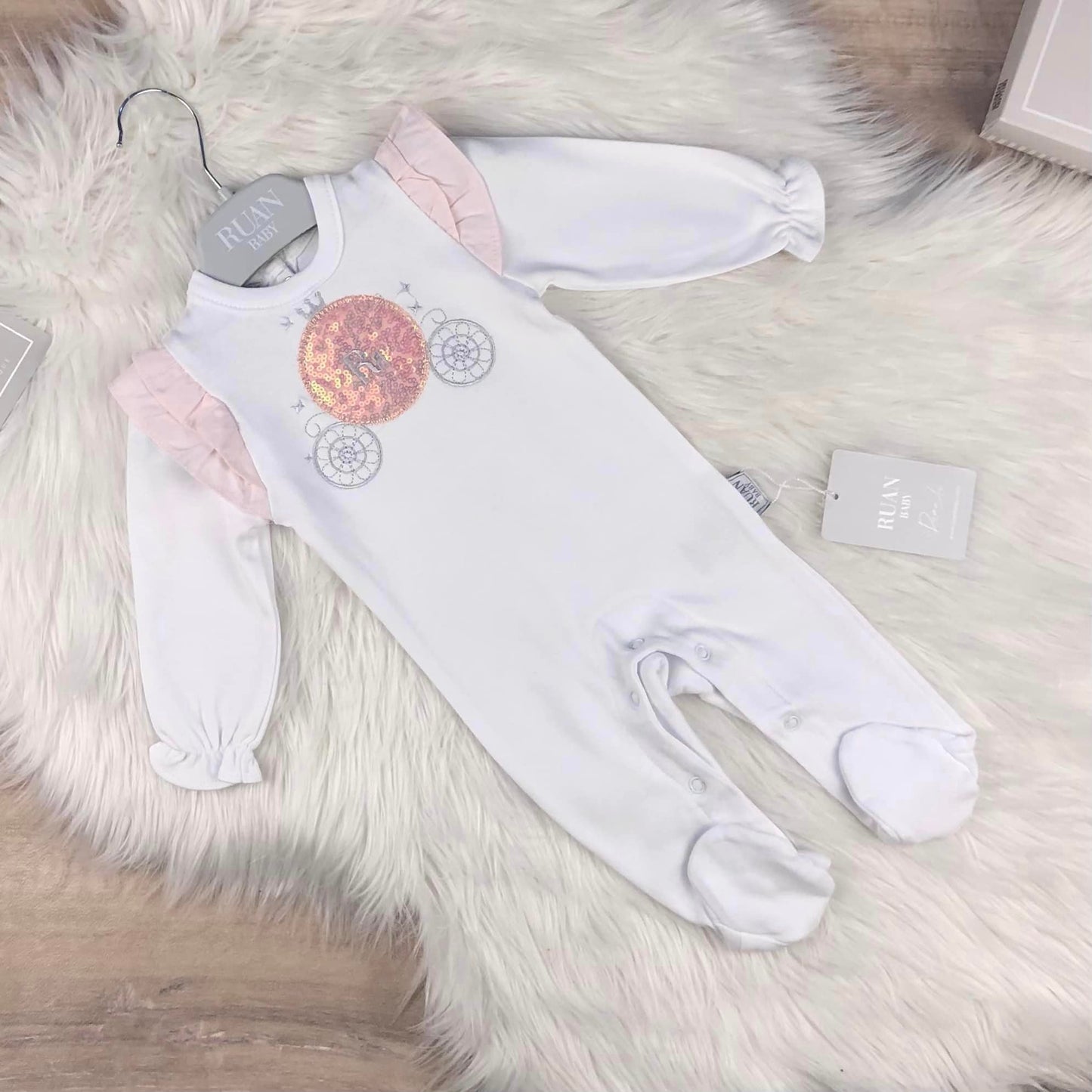 Baby girl welcoming cotton overall (6-9 m)
