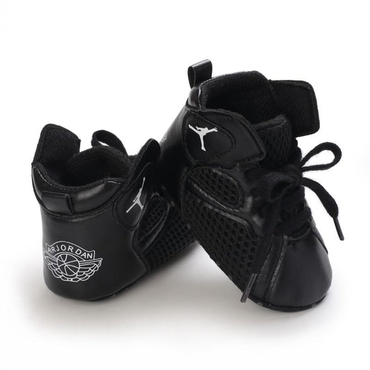 Baby boy shoes (9-12 m)