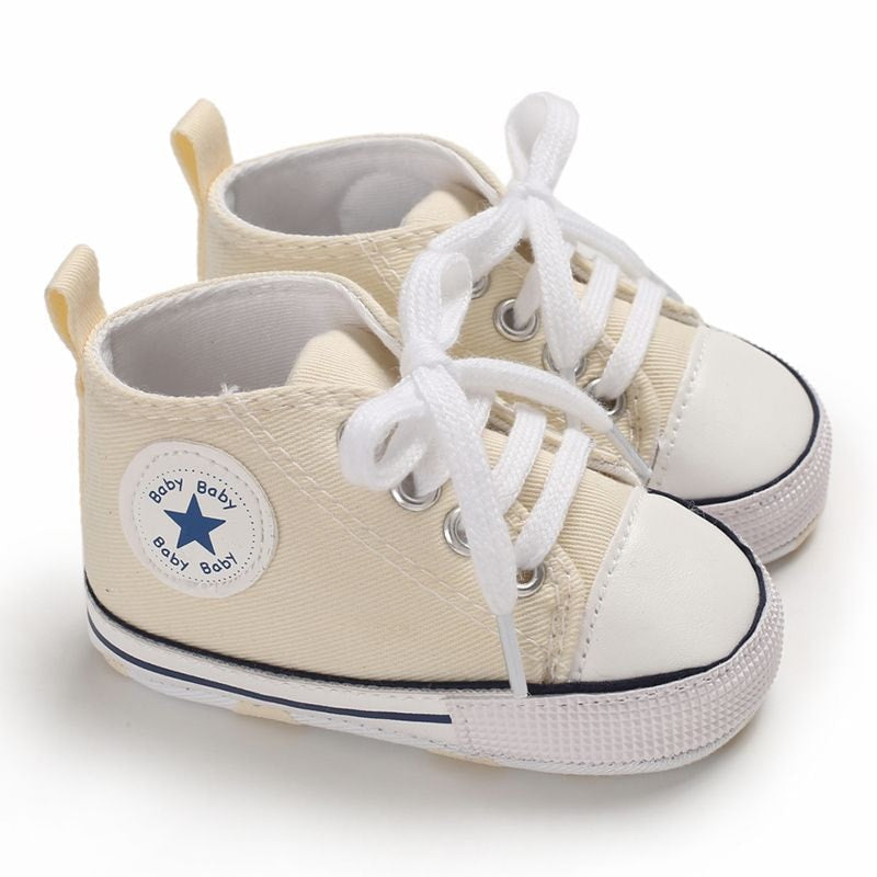 Baby boy shoes (3-6 m)