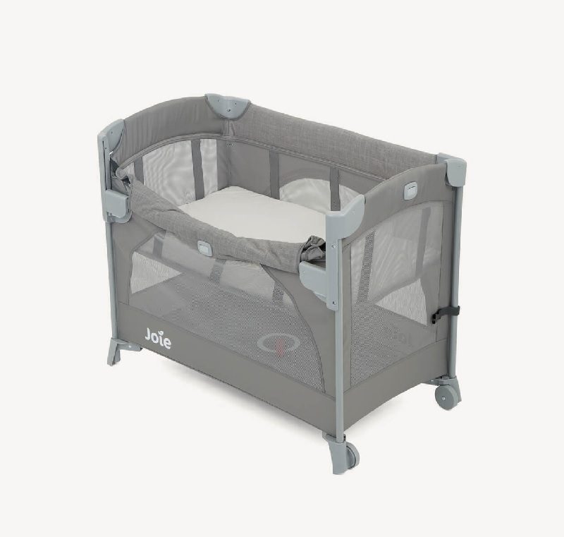 JOIE Kubbie™ Sleep Bedside Crib & Travel Cot Foggy Gray